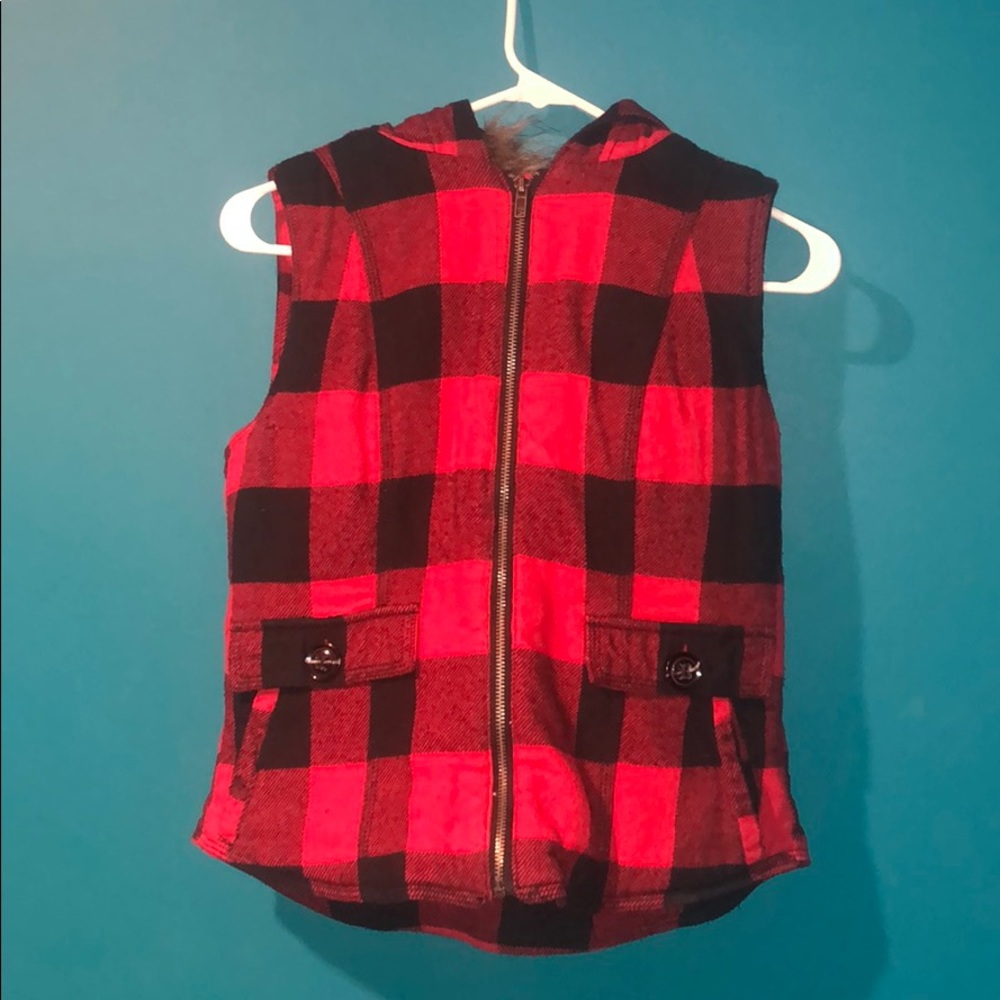 Plaid vest perfect for fall!
